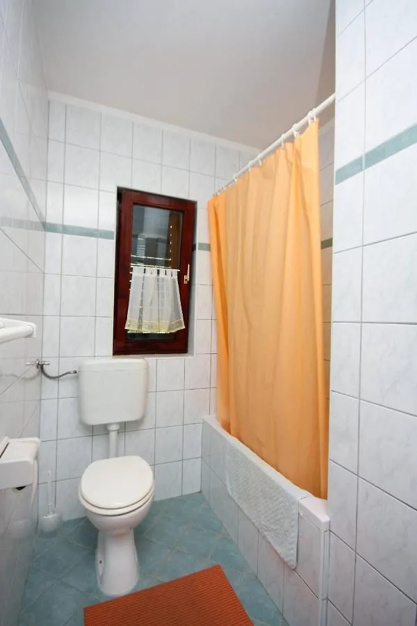 Pensiune Apartments And Rooms By The Sea Palit, Rab - 5044